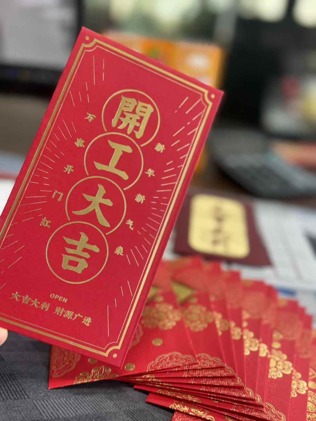 1738726165217815.jpg b0576746b1af485d5543385e0c74afb8.jpg